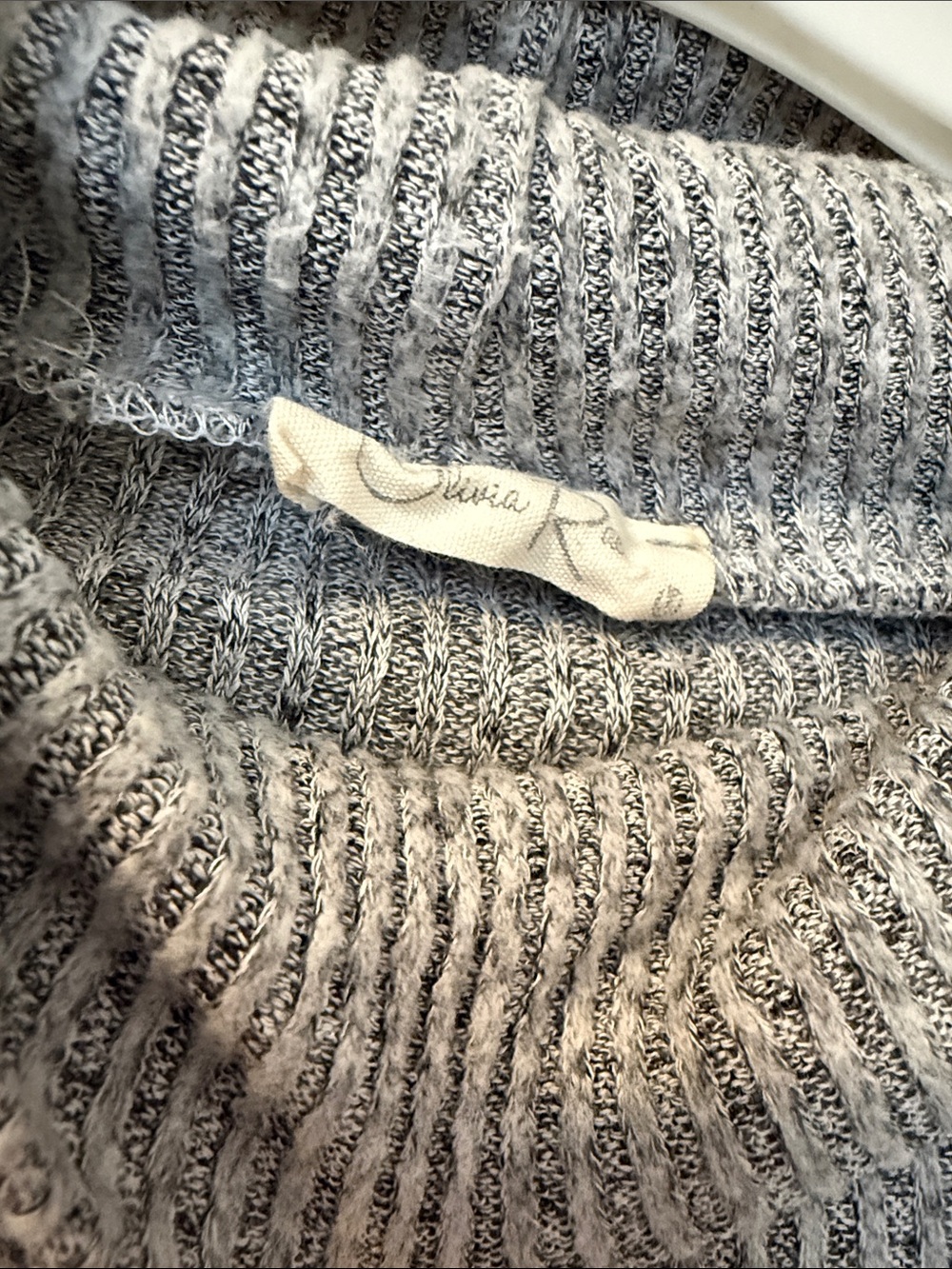 Olivia Rae Gray Ribbed Cropped Turtleneck Sweater - Picture 2 of 4